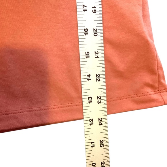 Columbia Pleat Back Short Sleeve Round Neck Active Top, Salmon Color - Small‎ - Picture 7 of 10